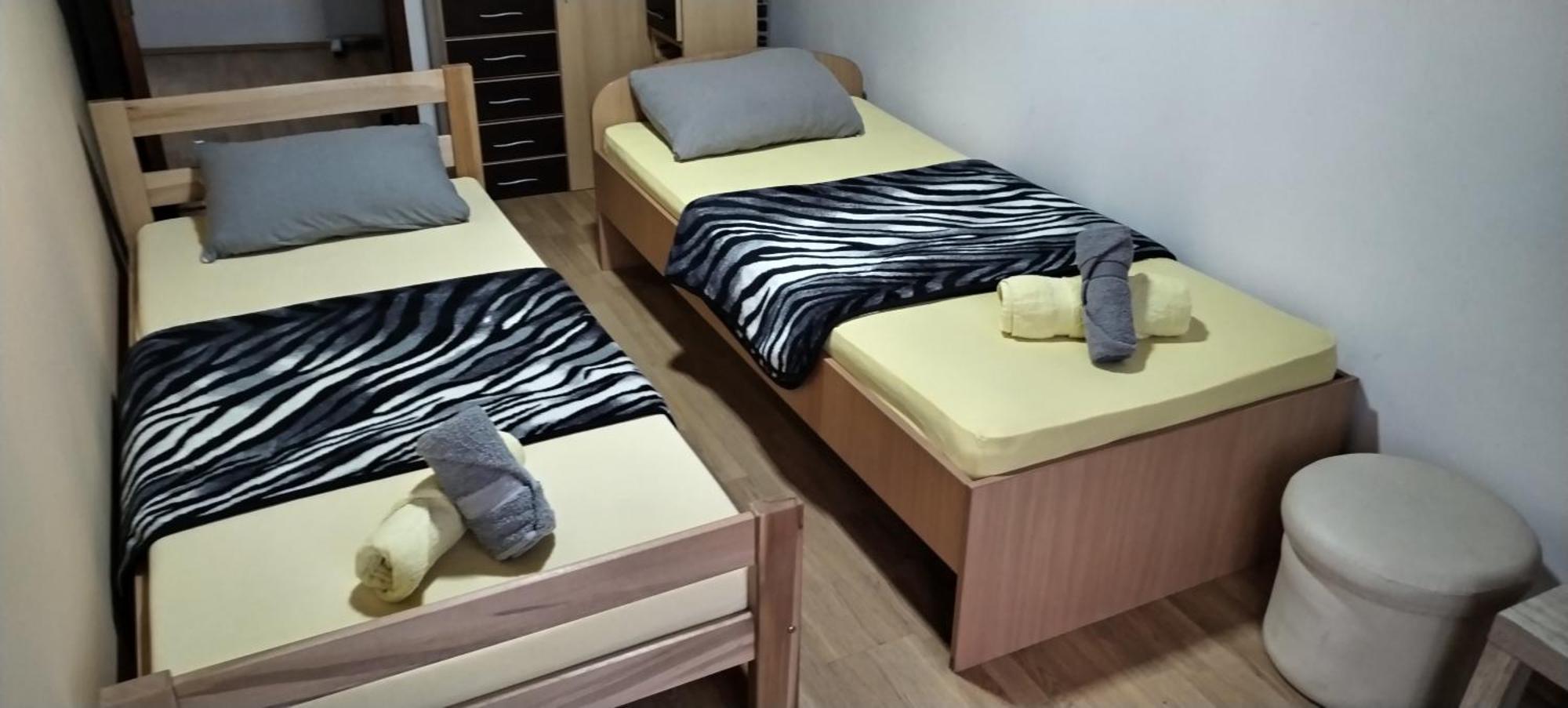 Sobe Lara Apartment Donji Milanovac Exterior photo