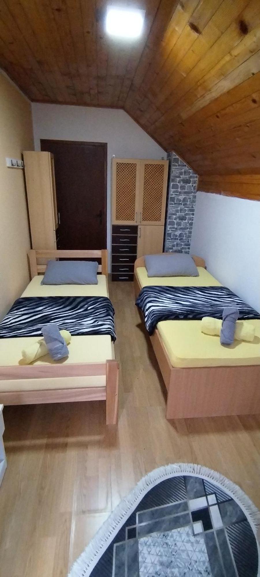 Sobe Lara Apartment Donji Milanovac Exterior photo